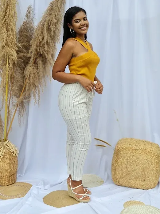 Pantalon Hyfve para dama color blanco hueso con rayas