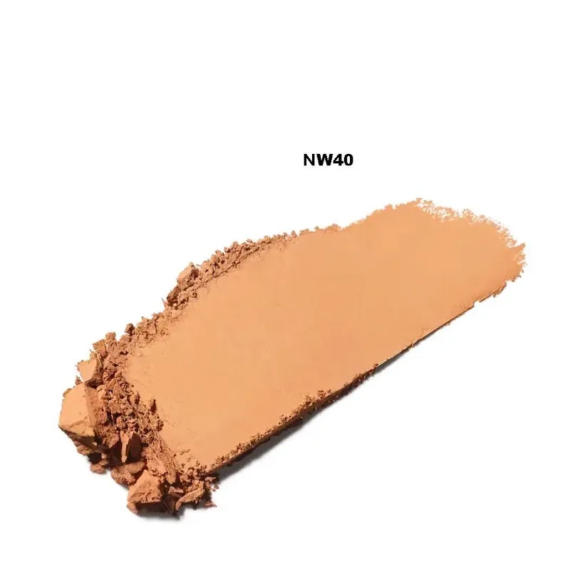 Base de maquillaje MAC en polvo para dama tono NW40