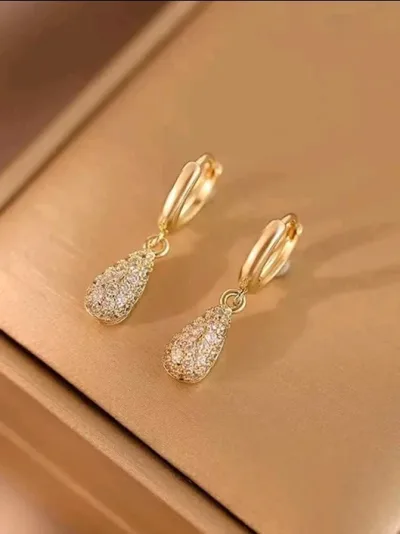 Argollas de acero inoxidable para dama color dorado