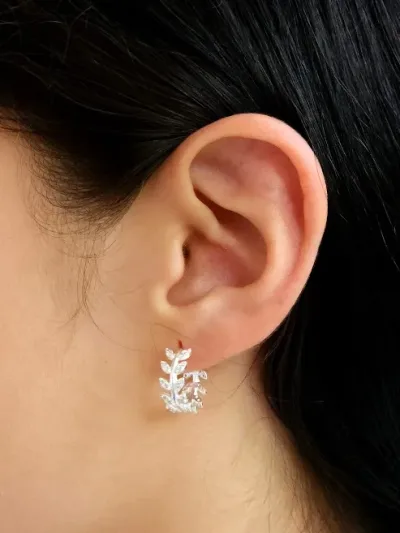 Aretes plata 925 para dama con diseño de hojas