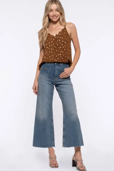 Blusa para dama con patrón de puntos