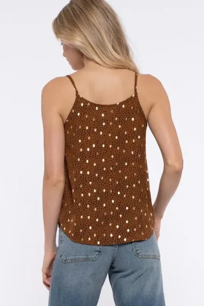 Blusa para dama con patrón de puntos