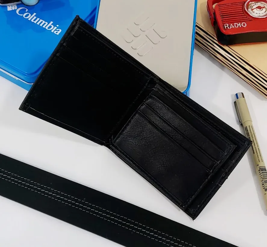 Billetera COLUMBIA para caballero color negro