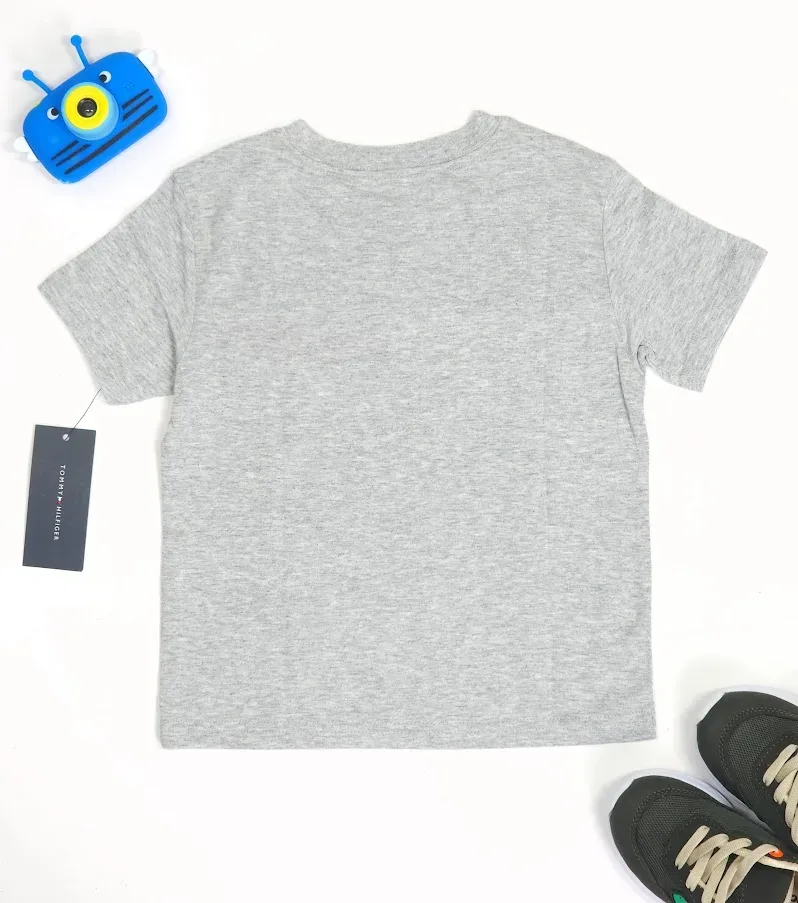 Camiseta Tommy Hilfilger para niño color gris