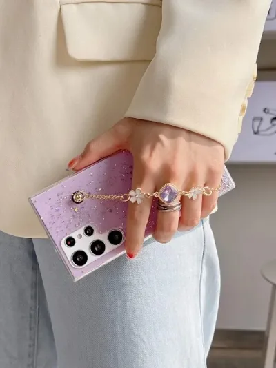 Funda para celular color morada con escarcha