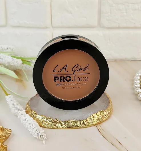 Polvos compactos mate L.A. Girl para dama GPP612