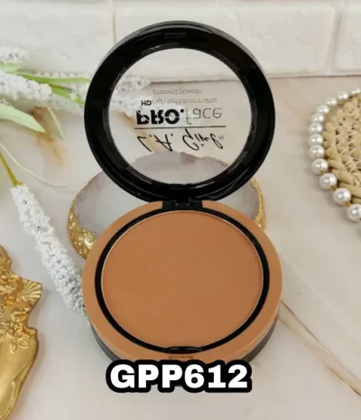 Polvos compactos mate L.A. Girl para dama GPP612