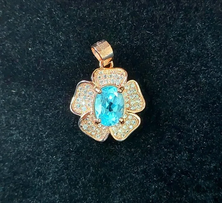 Dije de plata 925 para dama diseño flor