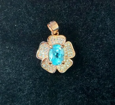 Dije de plata 925 para dama diseño flor