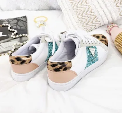 Tenis GUESS para dama multicolor