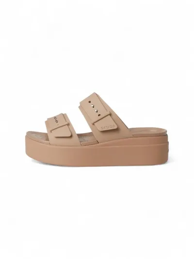 Sandalias Crocs para dama 207431-2Q9