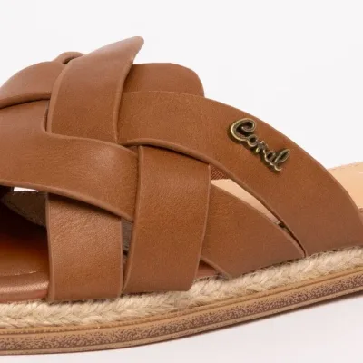 Sandalias Coral para dama BECKA color camel.