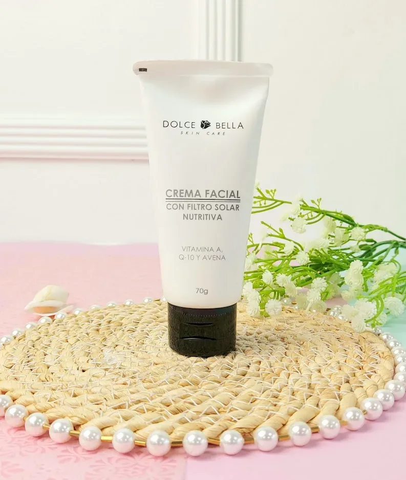 Crema nutritiva para el día Dolce Bella para dama color blanco