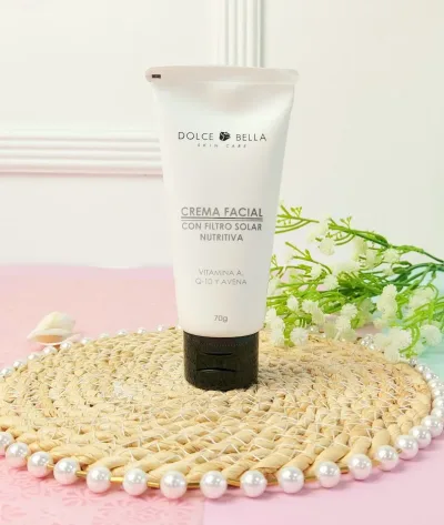 Crema nutritiva para el día Dolce Bella para dama color blanco