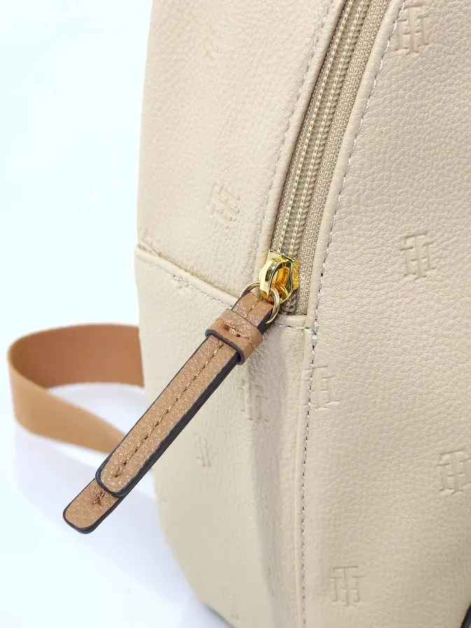 Bolso Tommy Hilfiger para dama color beige y café