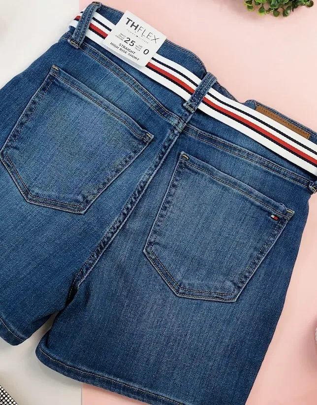 Short Tommy Hilfiger para dama jeans oscuro