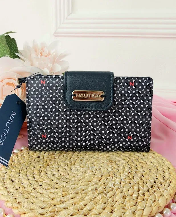 Cartera Naútica para dama diseño a cuadros color azul y blanco
