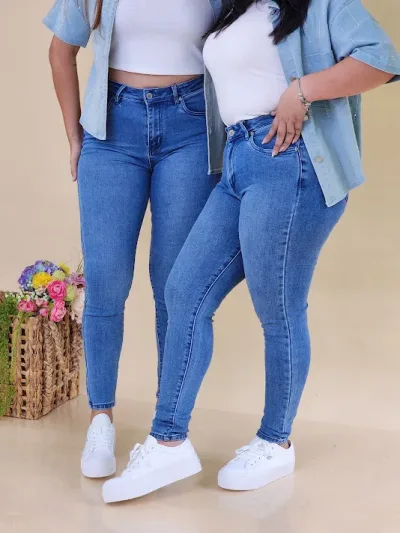 Jeans Hummer para dama color celeste 2382M