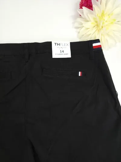 Short Tommy Hilfiger para dama color negro