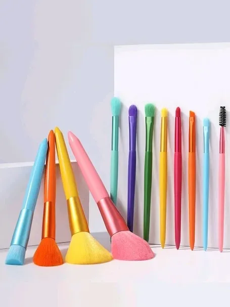 Set de brochas de maquillaje multicolor