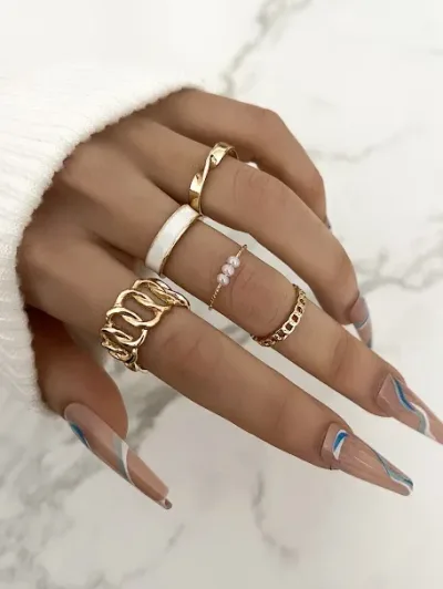 Set de anillos para dama color dorado