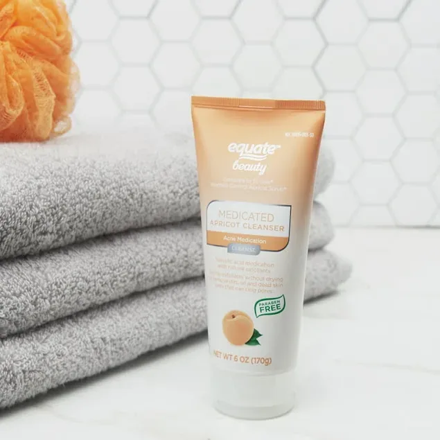 Exfoliante facial Equate de Medicated Apricot