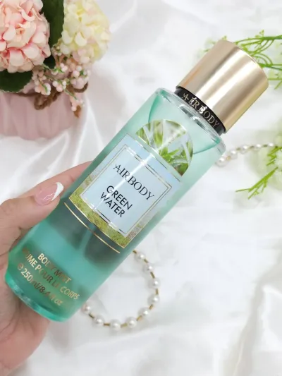 Splash para Dama Coconut Green Water  aroma floral