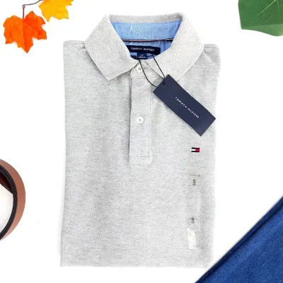 Camiseta Tommy Hilfiger Custom Fit para caballero color gris