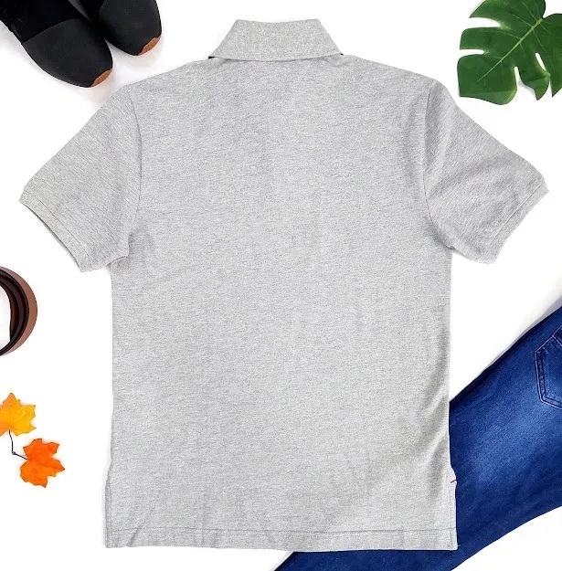 Camiseta Tommy Hilfiger Custom Fit para caballero color gris