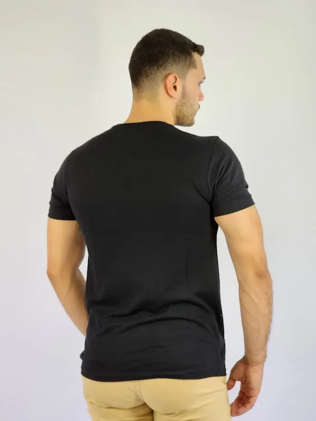 Camiseta de hombre Touch and Go negro  con diseño tropical
