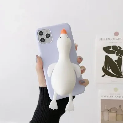 Funda para celular celeste cielo  diseño de Ganso
