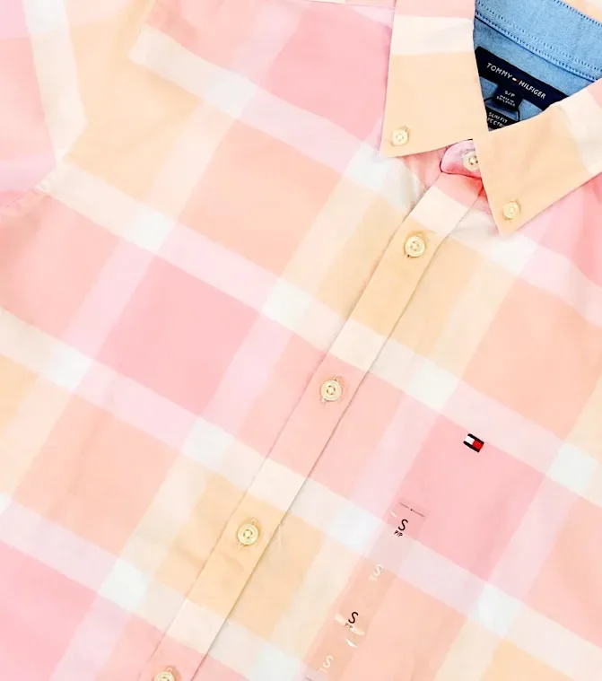 Camisa Tommy Hilfiger Slim Fit para caballero diseño a rayas cuadros