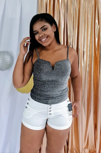 Blusa para dama color negro con brillantes