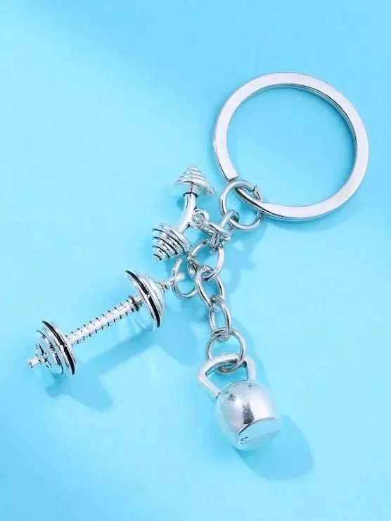 Llavero con accesorios de gimnasio