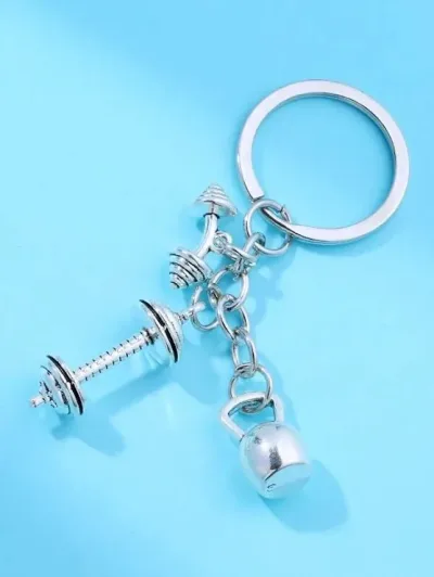 Llavero con accesorios de gimnasio
