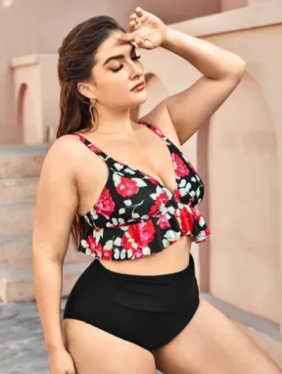 Vestido de baño para dama color negro con estampado floral