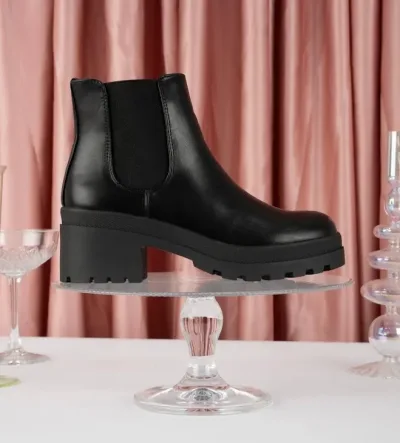 Botines Coral Chicago 2 Black gloss para dama