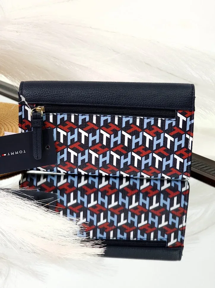 Cartera Tommy Hilfiger para dama color azul