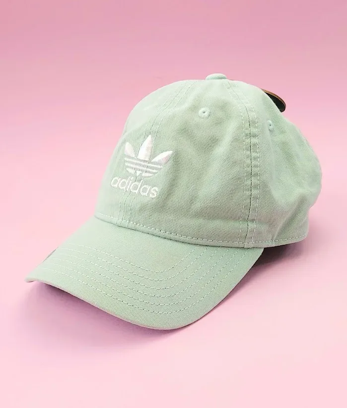 Gorra Adidas para dama color verde con blanco