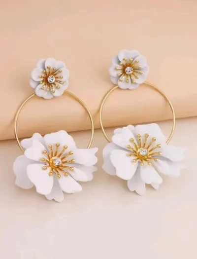 Aretes para dama color blanco