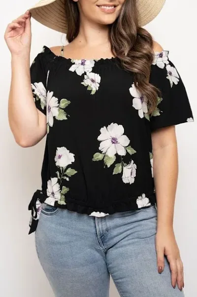 Blusa para dama color negro con diseño floral