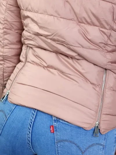 Jacket para dama diseño acolchado color palo de rosa