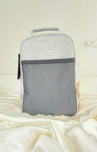 Lonchera Adidas para dama color gris