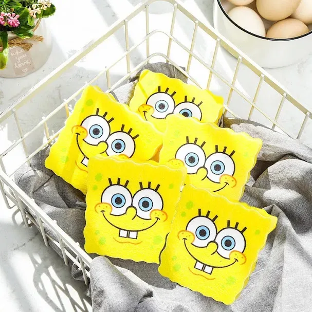 Esponja diseño de Bob Esponja color amarillo