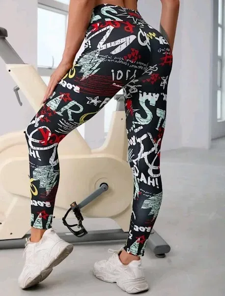 Licra deportiva para dama estampado de letra