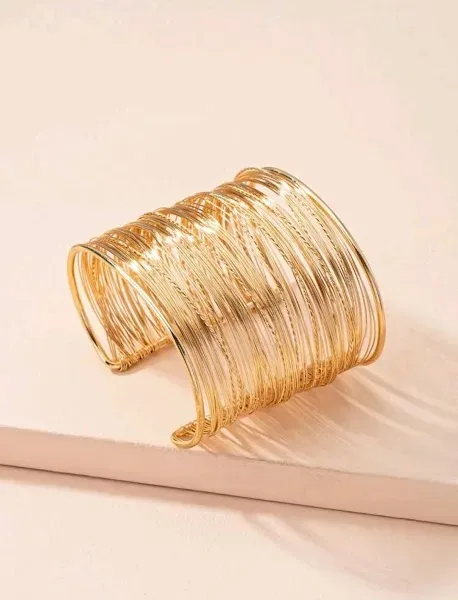 Pulsera para dama color dorado