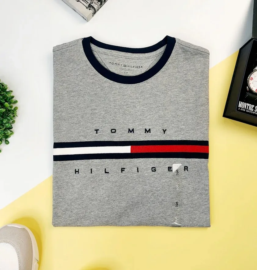 Camiseta Tommy Hilfiger para caballero color gris