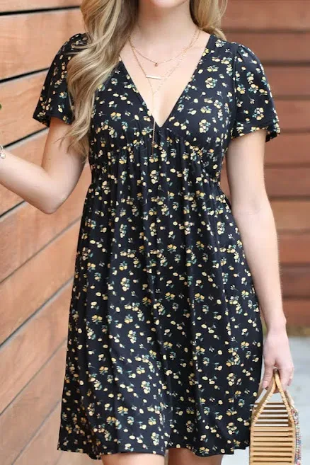 Vestido para dama color negro con estampado floral