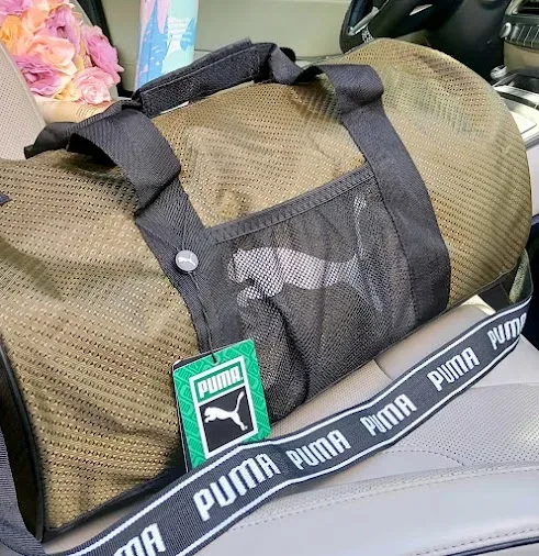 Bolso Puma para dama color verde y negro
