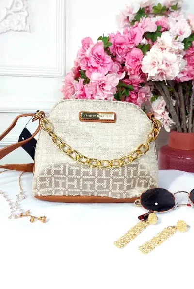 Bolso pequeño Tommy Hilfiger color beige